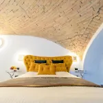 Modern And Comfortable Apartment In Budapest