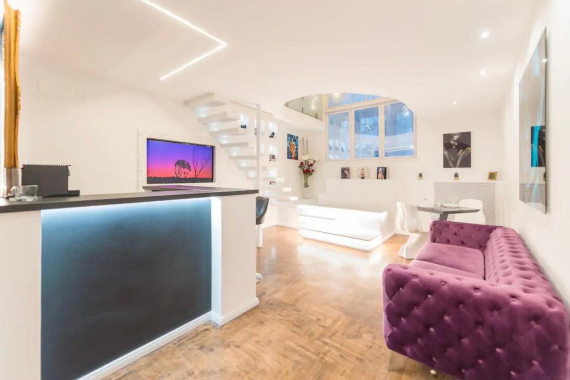 Aparthotel Modern And Comfortable In *