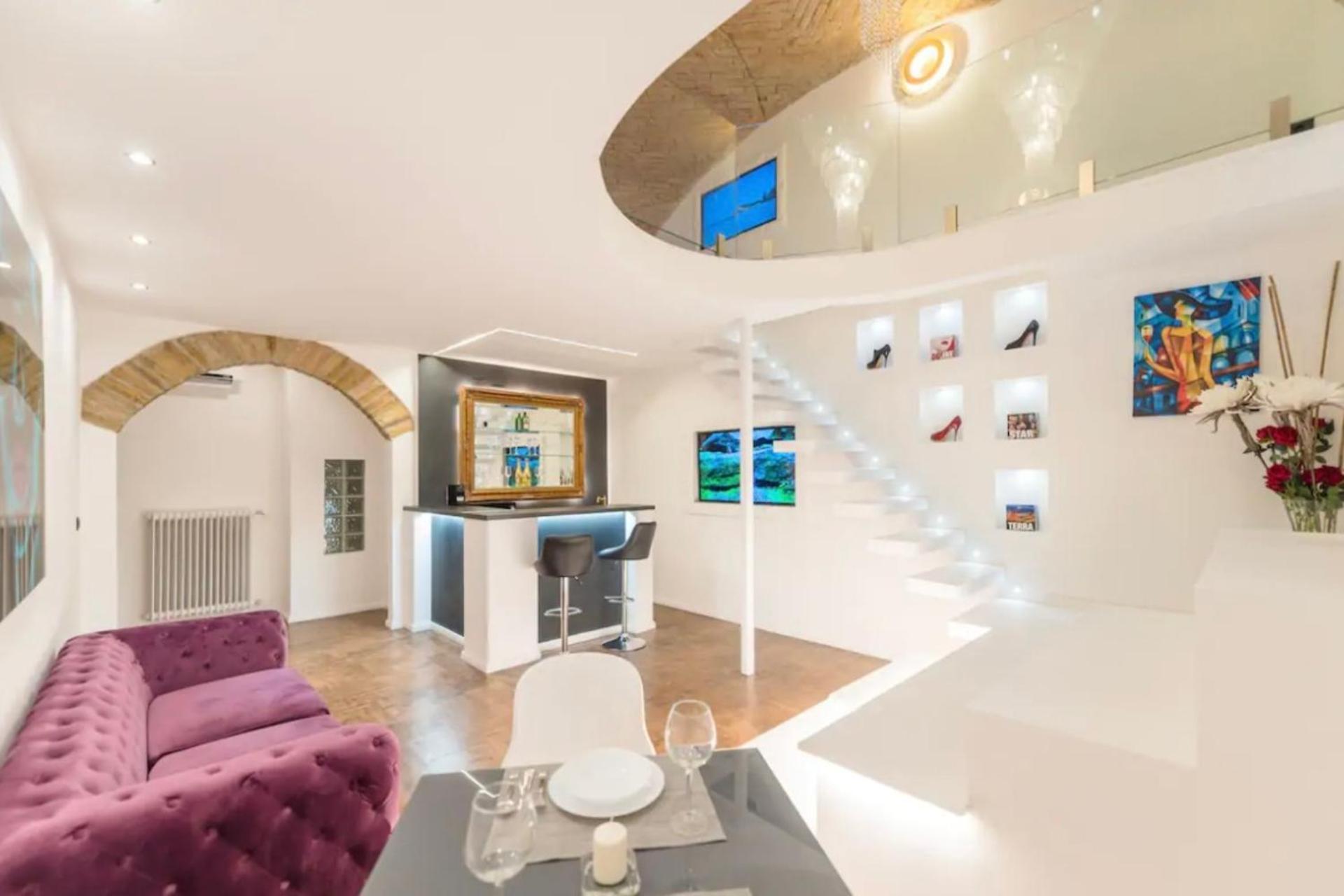 Modern And Comfortable In *