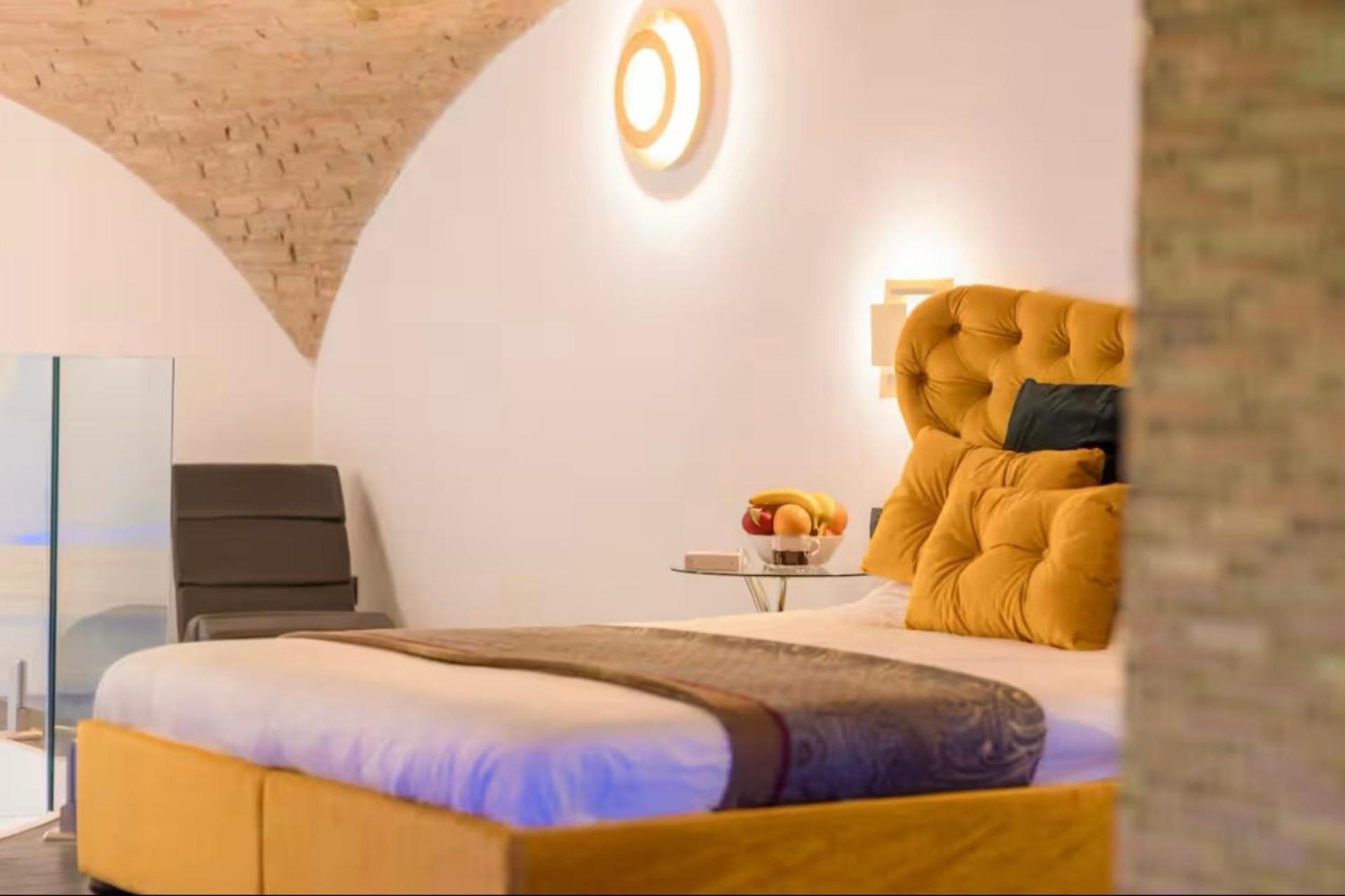 Modern And Comfortable In